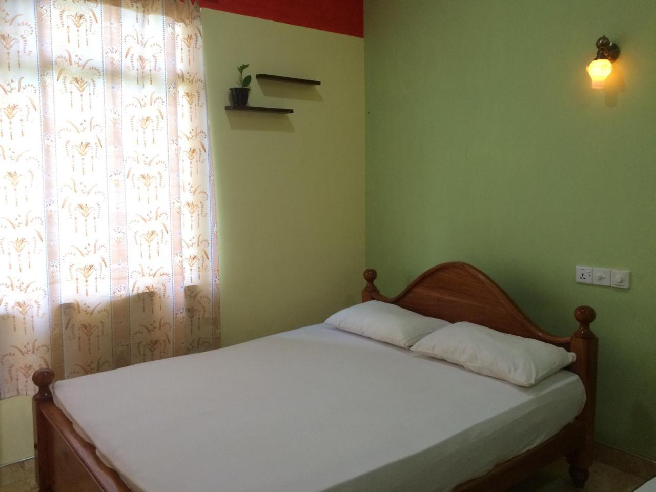 Hotel View Point Tissamaharama Luaran gambar